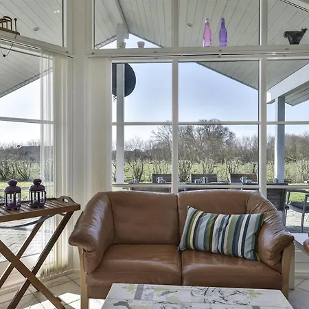 Bara - 600m From The Sea By Interhome *