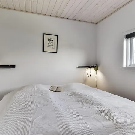 Bara - 600m From The Sea By Interhome * Nordenbro Vesteregn