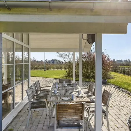 Bara - 600m From The Sea By Interhome Humble
